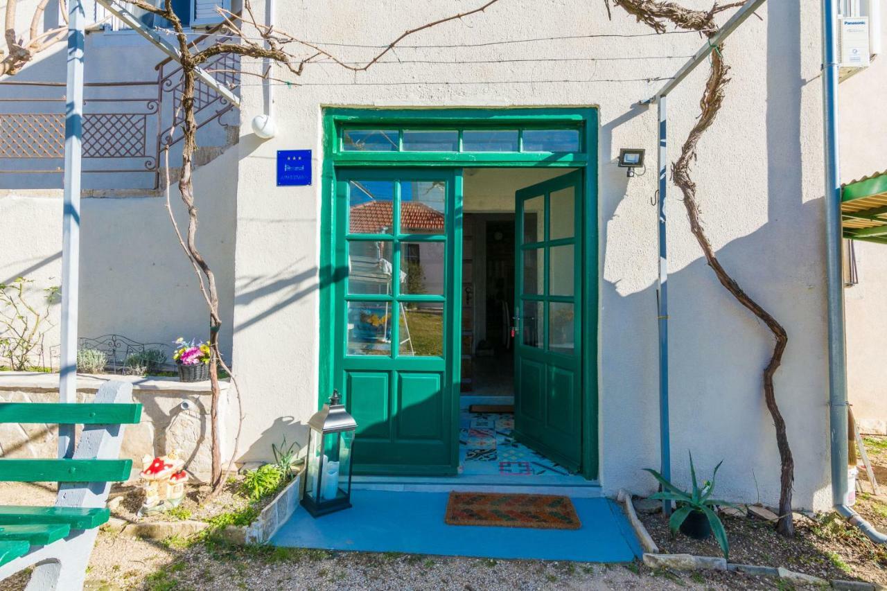 Apartment Nostalgija, Benkovac Exteriér fotografie